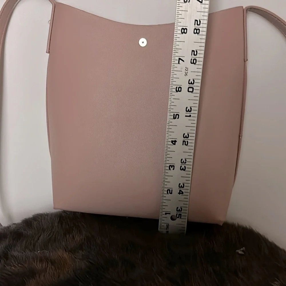 Samara Purse Crossbody Pink Vegan Leather Women’s Bag Excellent Condition